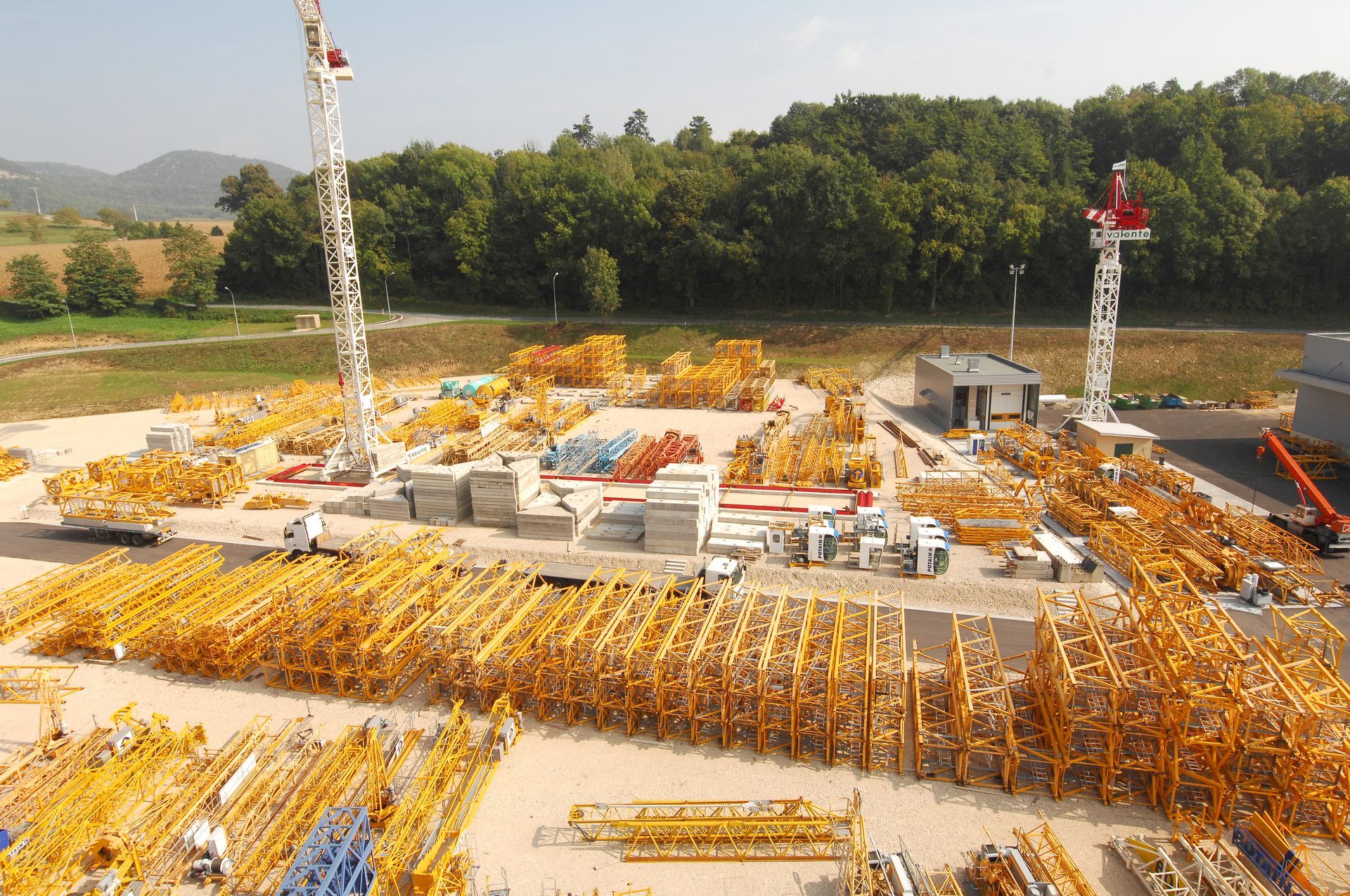 Le parc de grues.