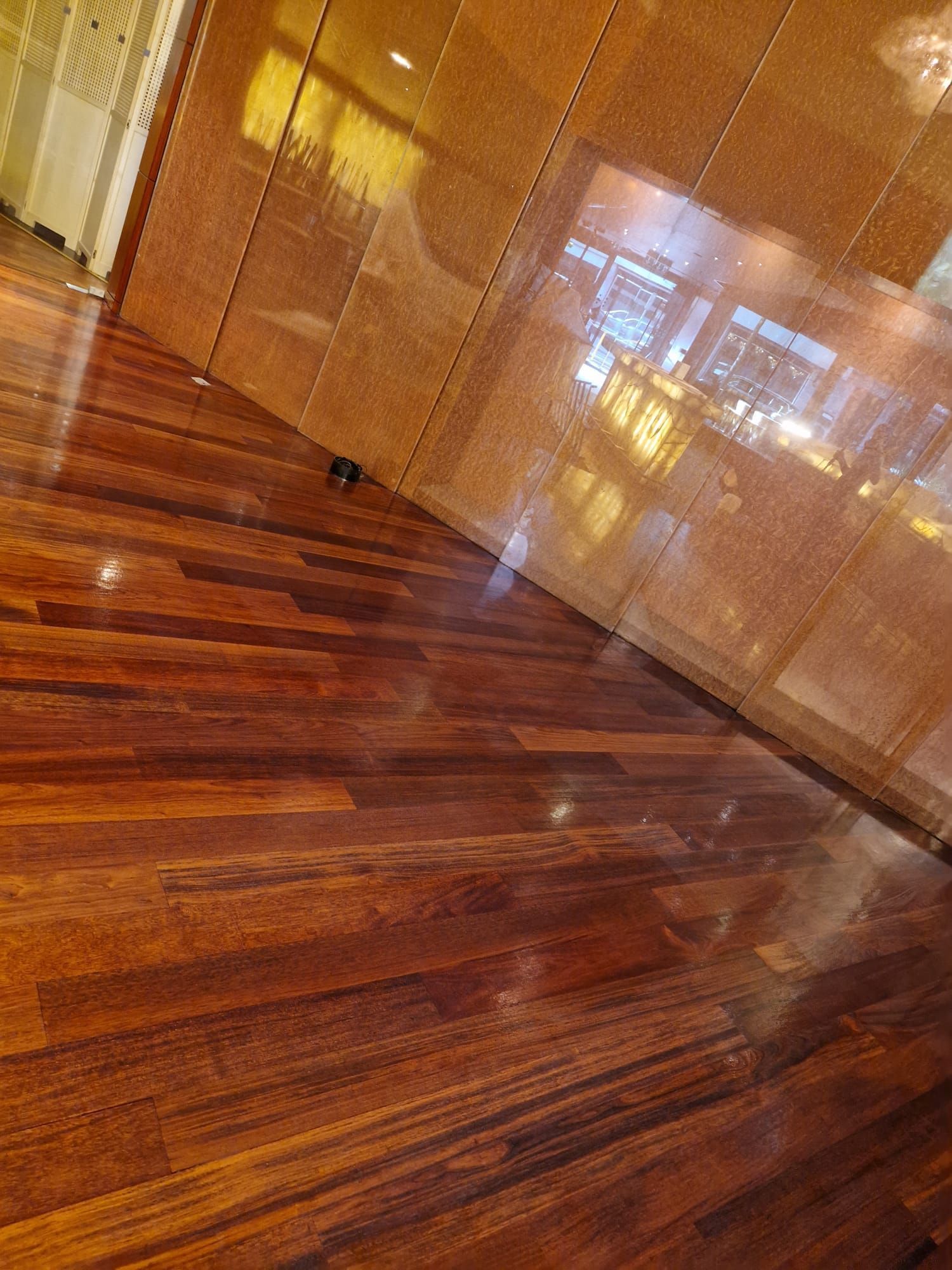 Lasku Bodenbeläge GmbH