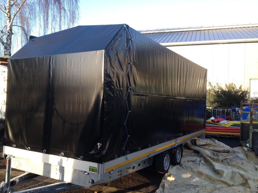 Plane für Anhänger