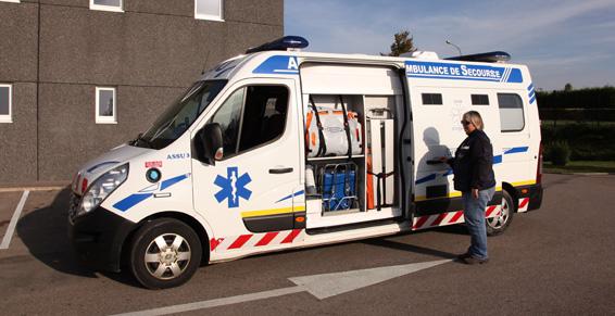 Ambulance Leraillez garée