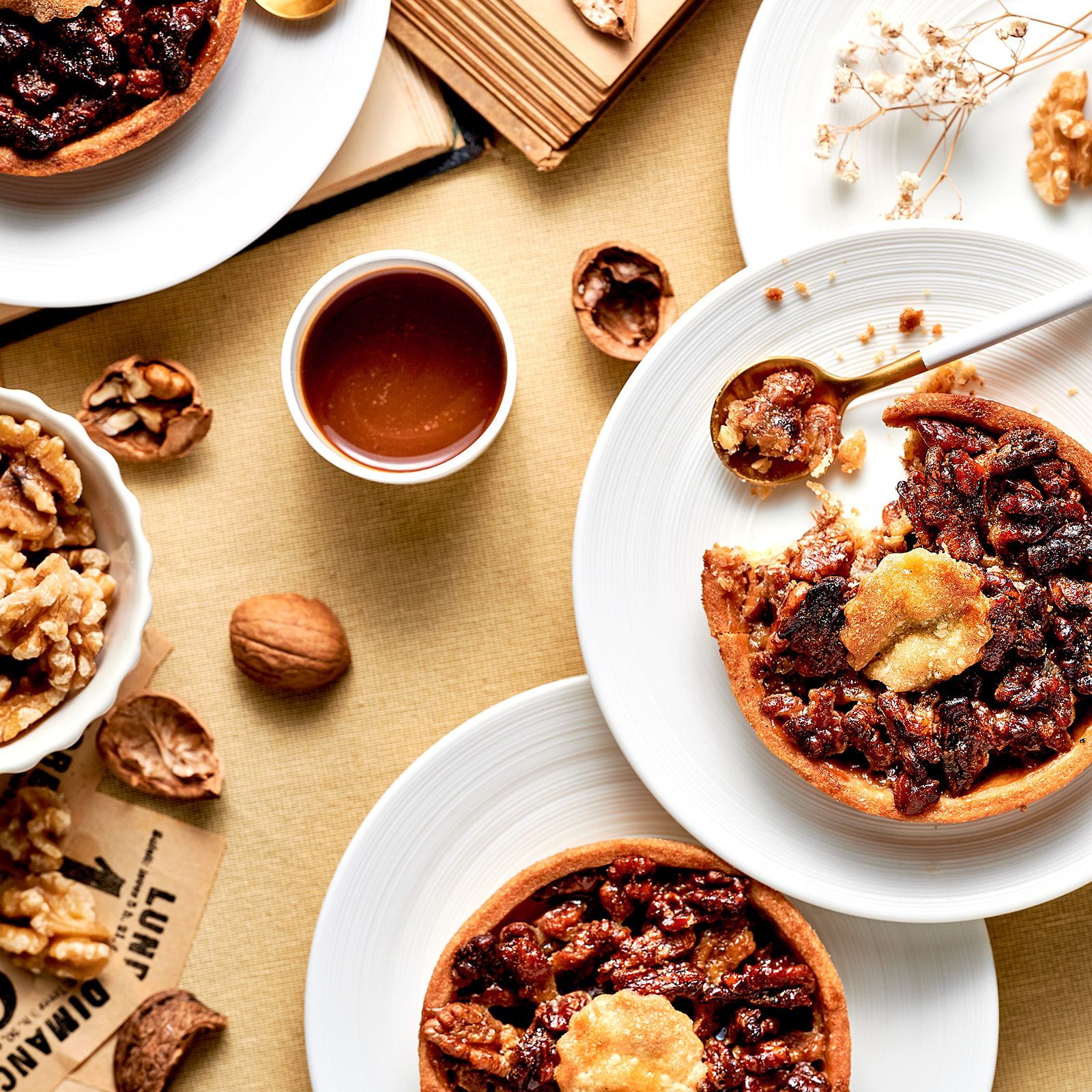 Une tartelette noix et caramel