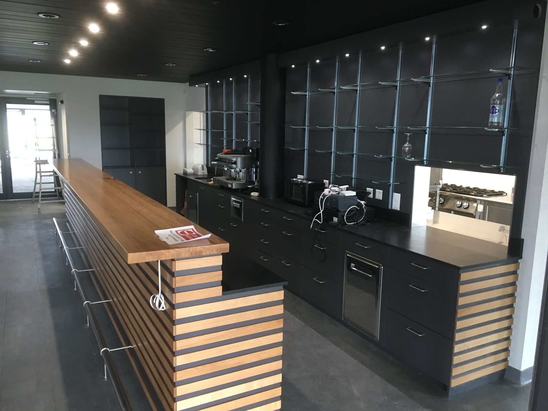 Menuiserie intérieure - Bernard Ducommun et Fils SA