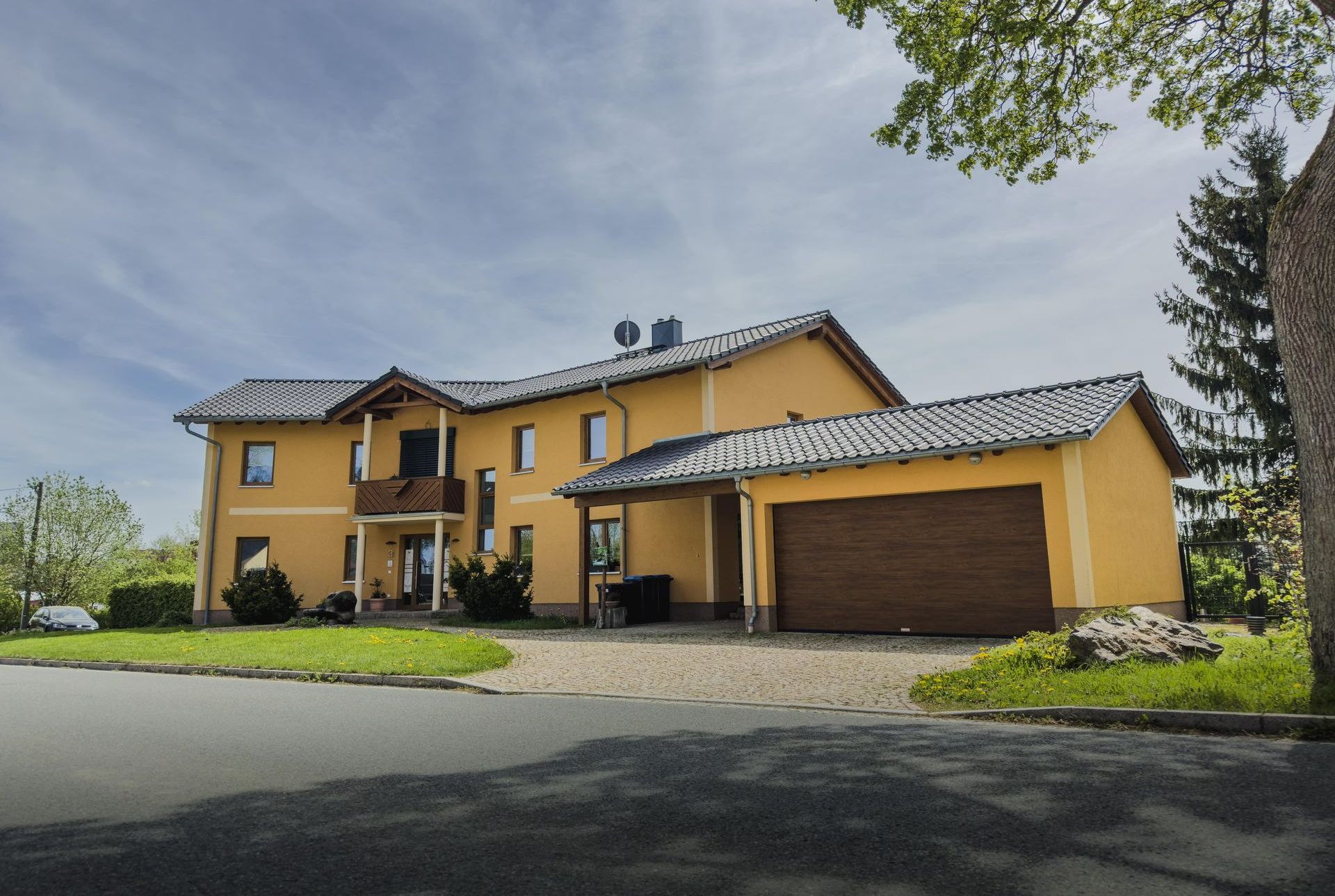 Massivhaus mit Garage im Vogtland