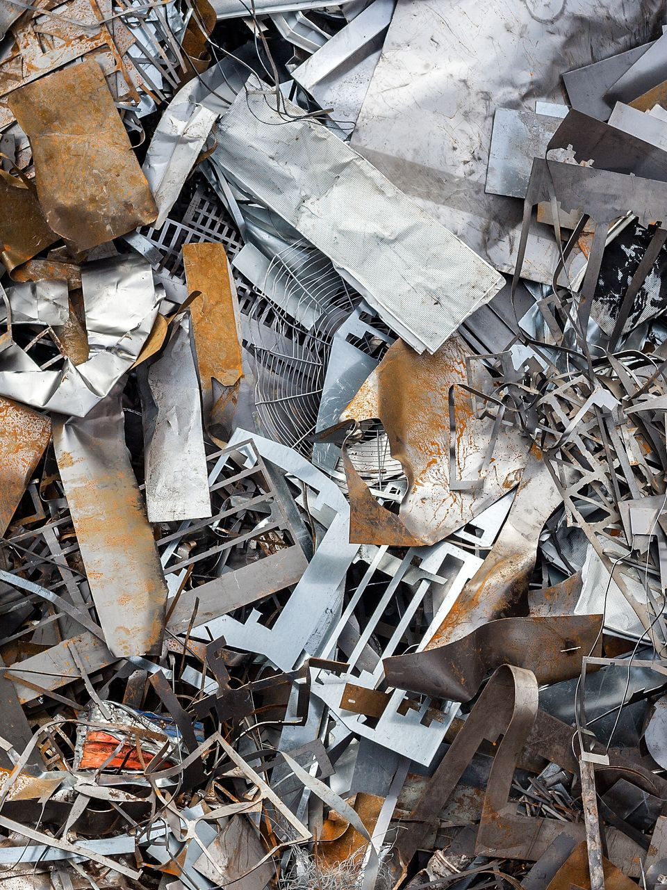 Tas de ferraille mélangée.