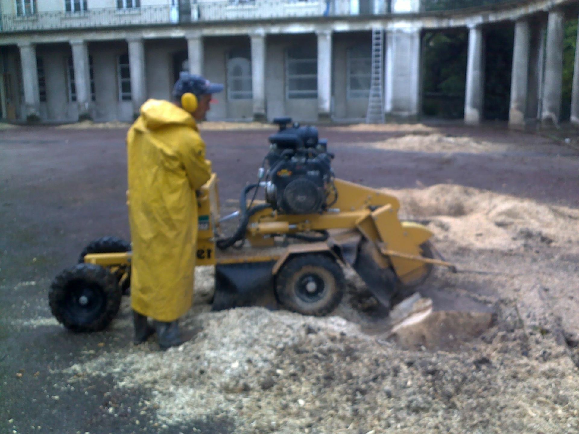 Parking avec espaces verts