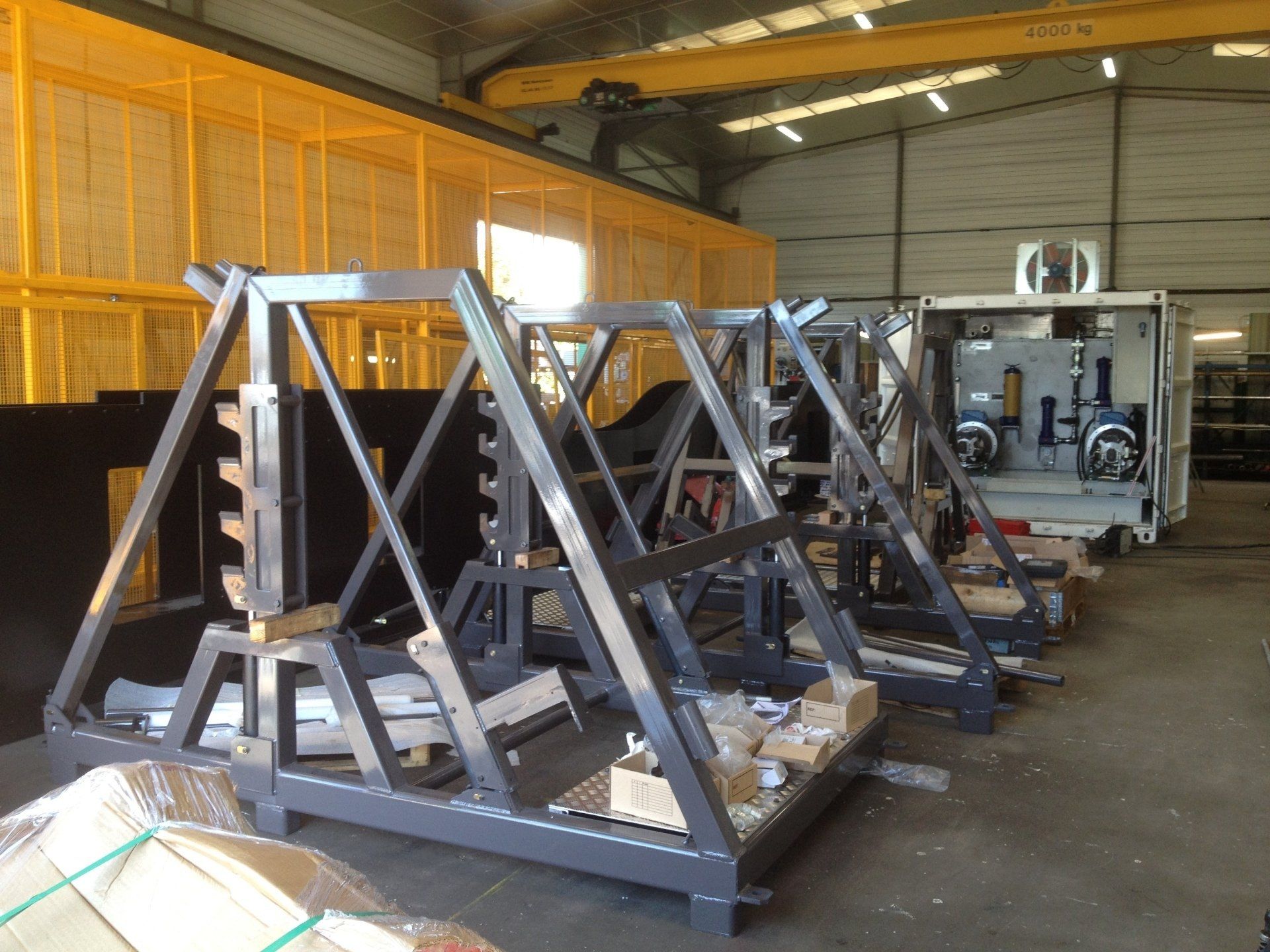 Supports gris pour machines de travaux public