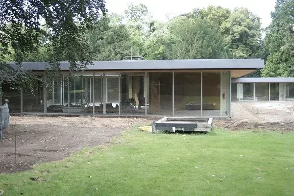 Kanzlerbungalow, Restaurierungswerkstatt Jörg Nowack und Partner