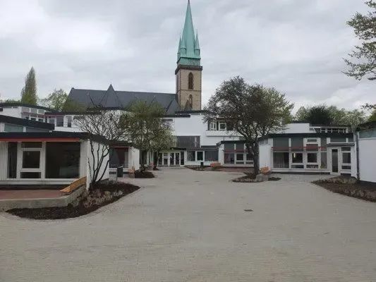 Geschwister-Scholl-Gesamschule, Restaurierungswerkstatt Jörg Nowack und Partner