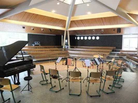 Geschwister-Scholl-Gesamschule, Restaurierungswerkstatt Jörg Nowack und Partner