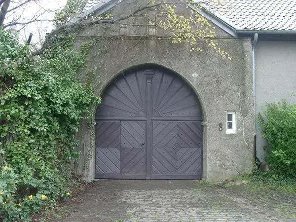 Toranlage Styrum, Restaurierungswerkstatt Jörg Nowack und Partner