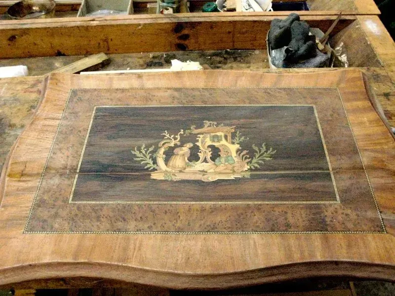 Nähtischchenplatte, Restaurierungswerkstatt Jörg Nowack und Partner