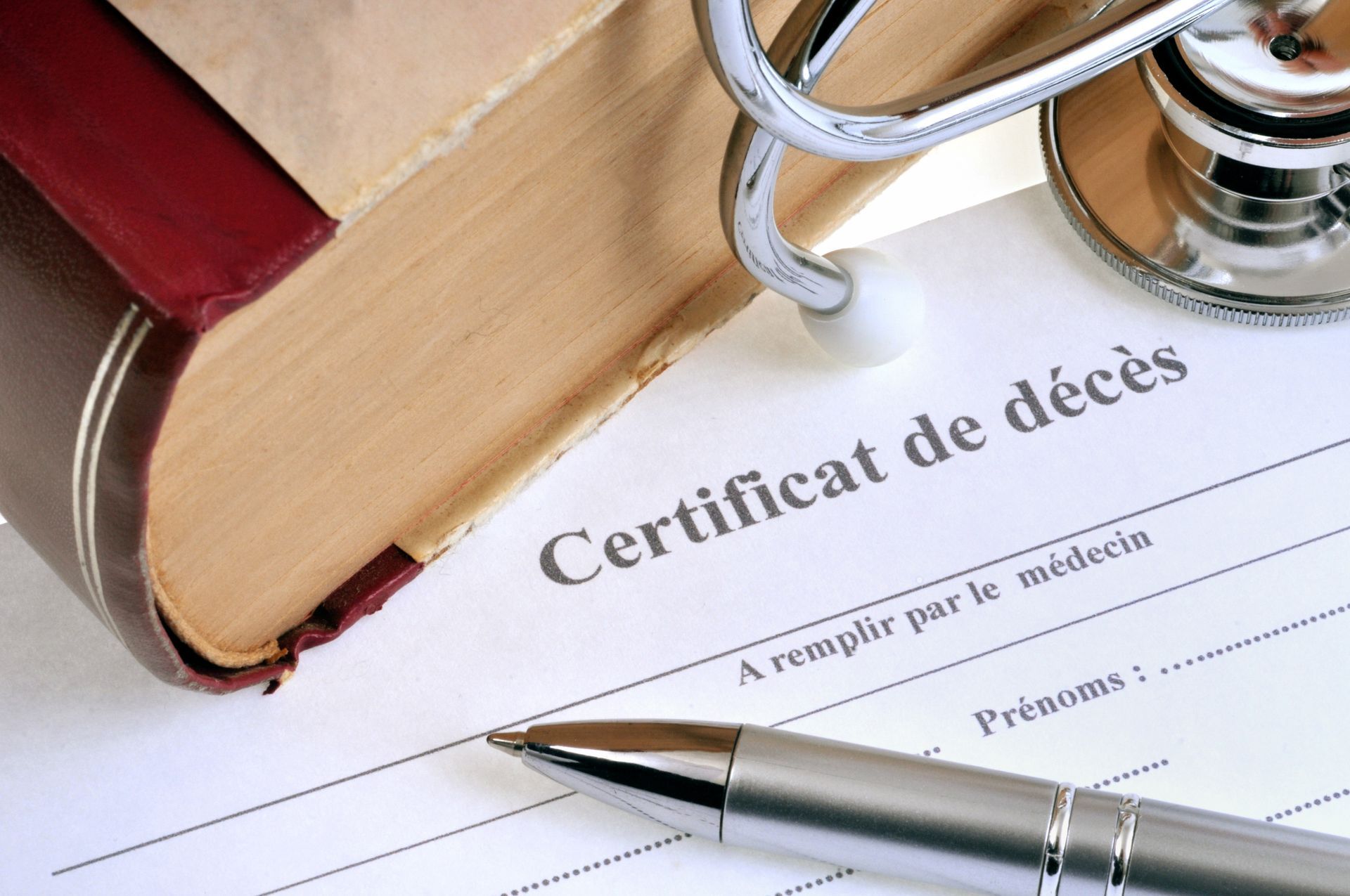 Certificat de décès vierge.