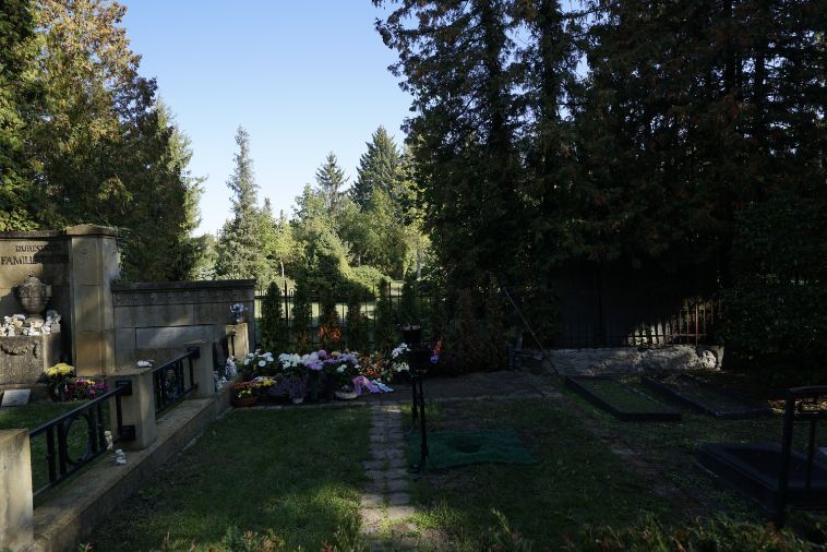 Fläche für neue Gräber auf dem Friedhof „Vor dem Jüterboger Tor“