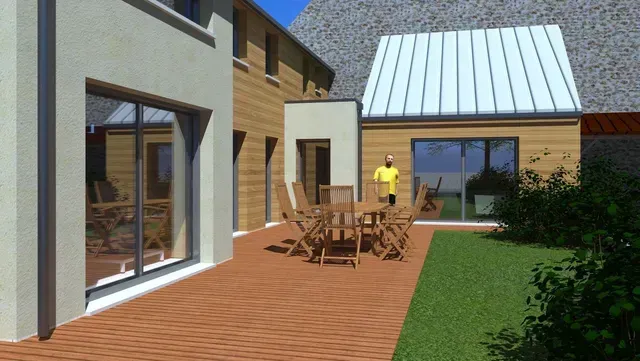 Patio moderne avec terrasse en bois, table et chaises d'extérieur, à côté d'une maison et d'une pelouse verdoyante.