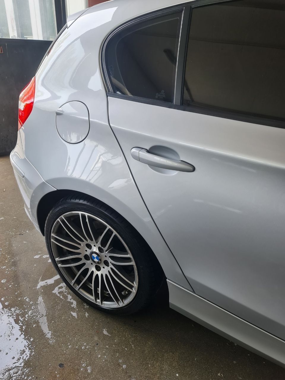 refaire sa porte de voiture