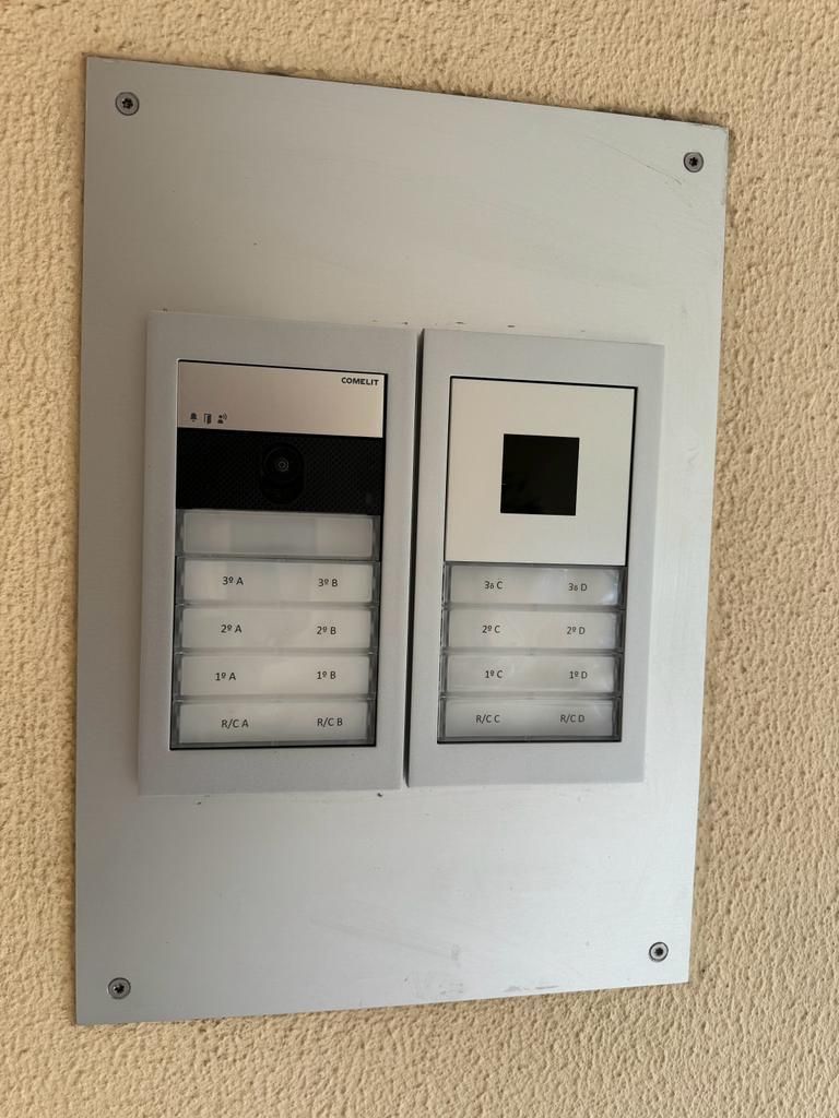 vídeoporteiros MB eletricista