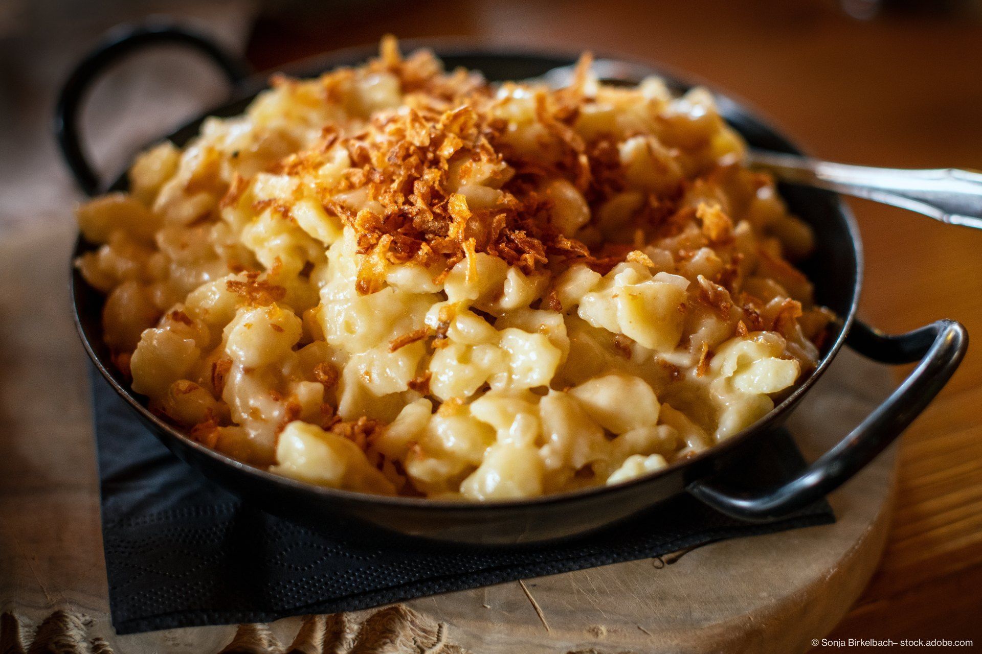 Käsespätzle mit Röstzwiebeln