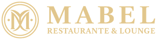 Logotipo dorado de Mabel Restaurante & Lounge con emblema de “M” estilizada sobre fondo blanco.