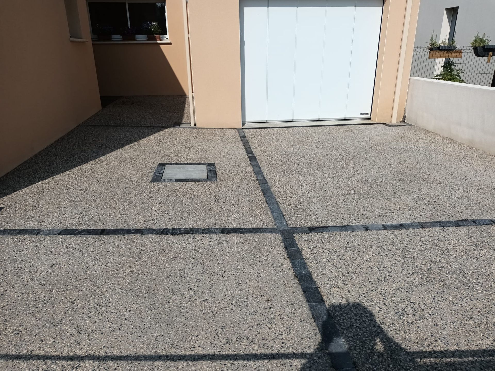 Verdon Paysage - Allée carrossable devant un garage