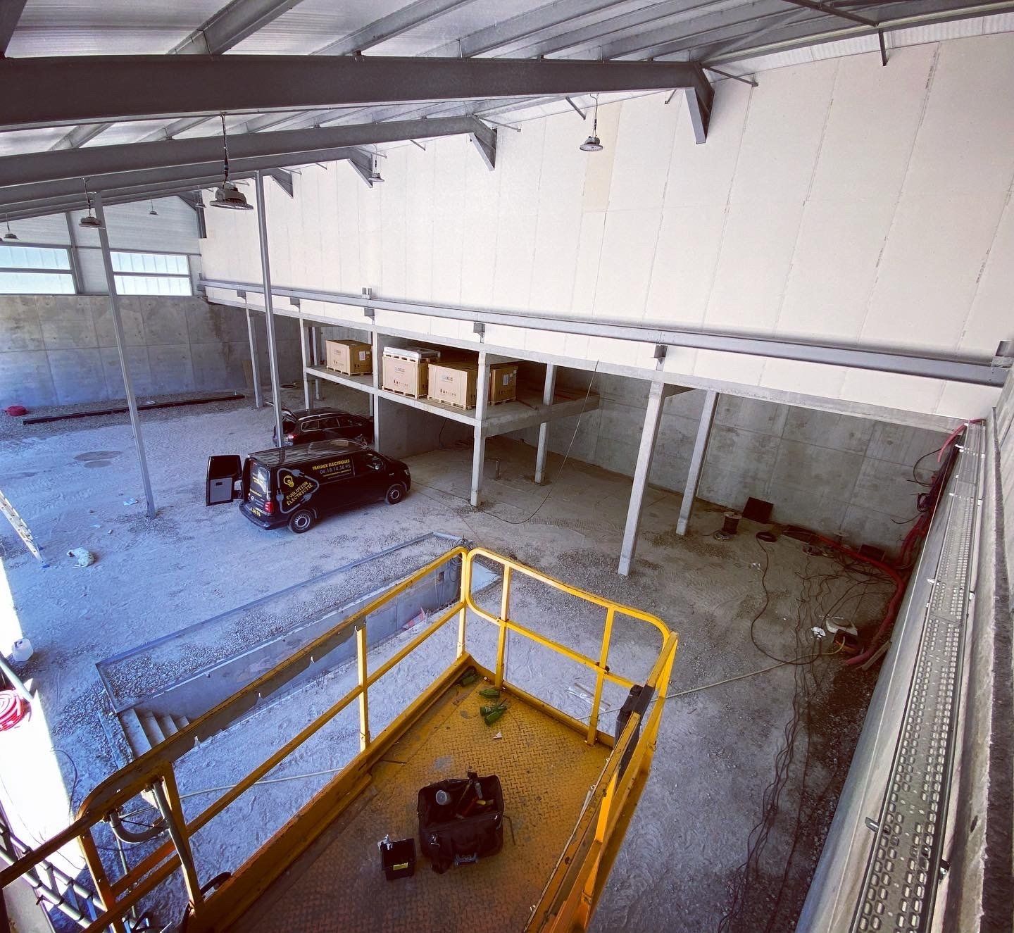 Pose luminaire - Chemin de câble