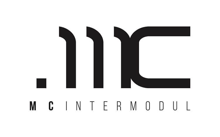 Un logotipo en blanco y negro para una empresa llamada mc intermodul.