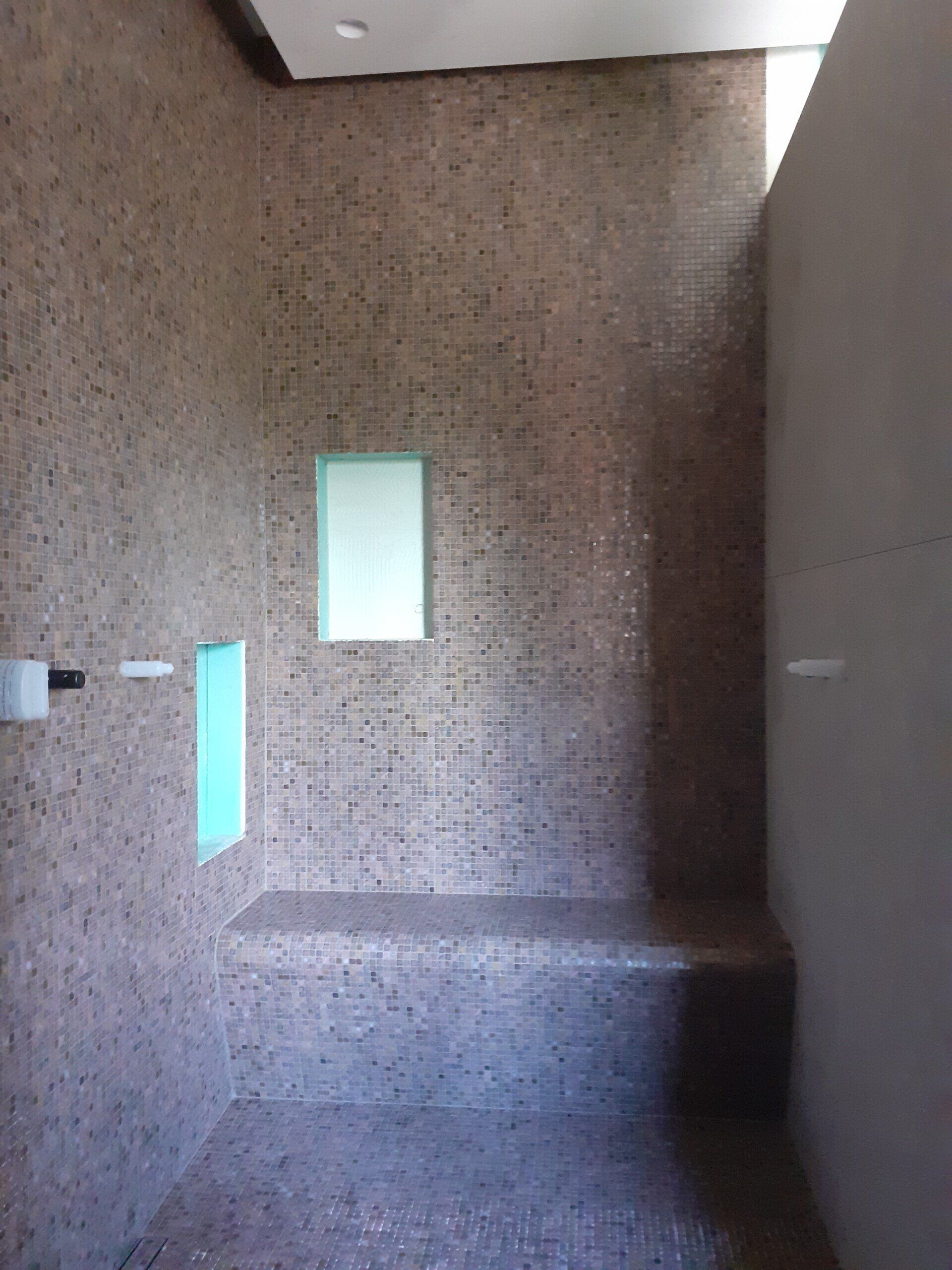 Carrelage et faïence de salle de bains