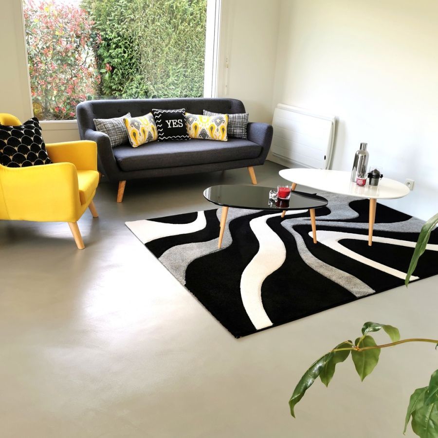 Sol d'un salon en béton ciré