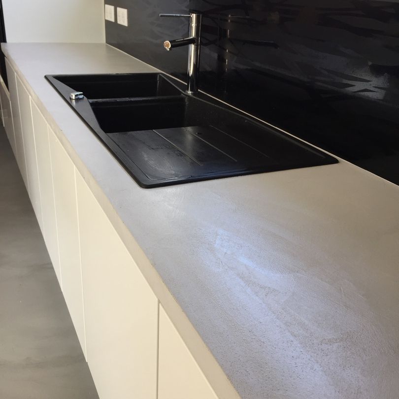 Plan de travail en béton ciré