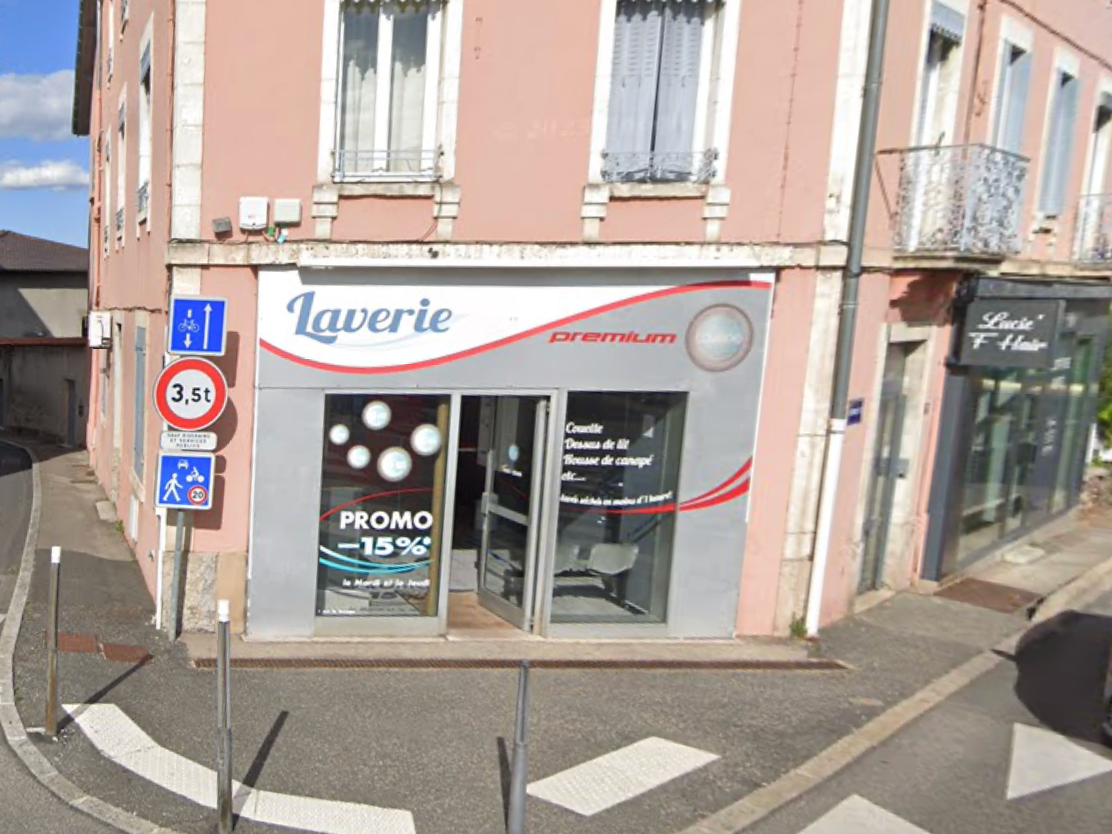 Devanture de la laverie Promoclean à Francheville