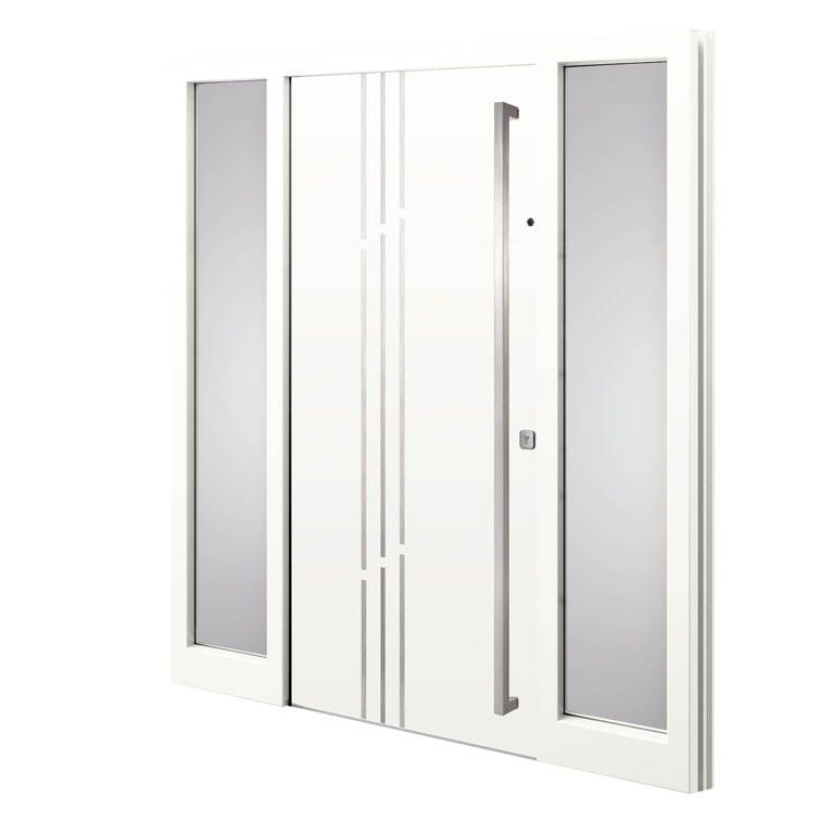 Eine weiße Tür mit einem Edelstahlgriff auf weißem Hintergrund.