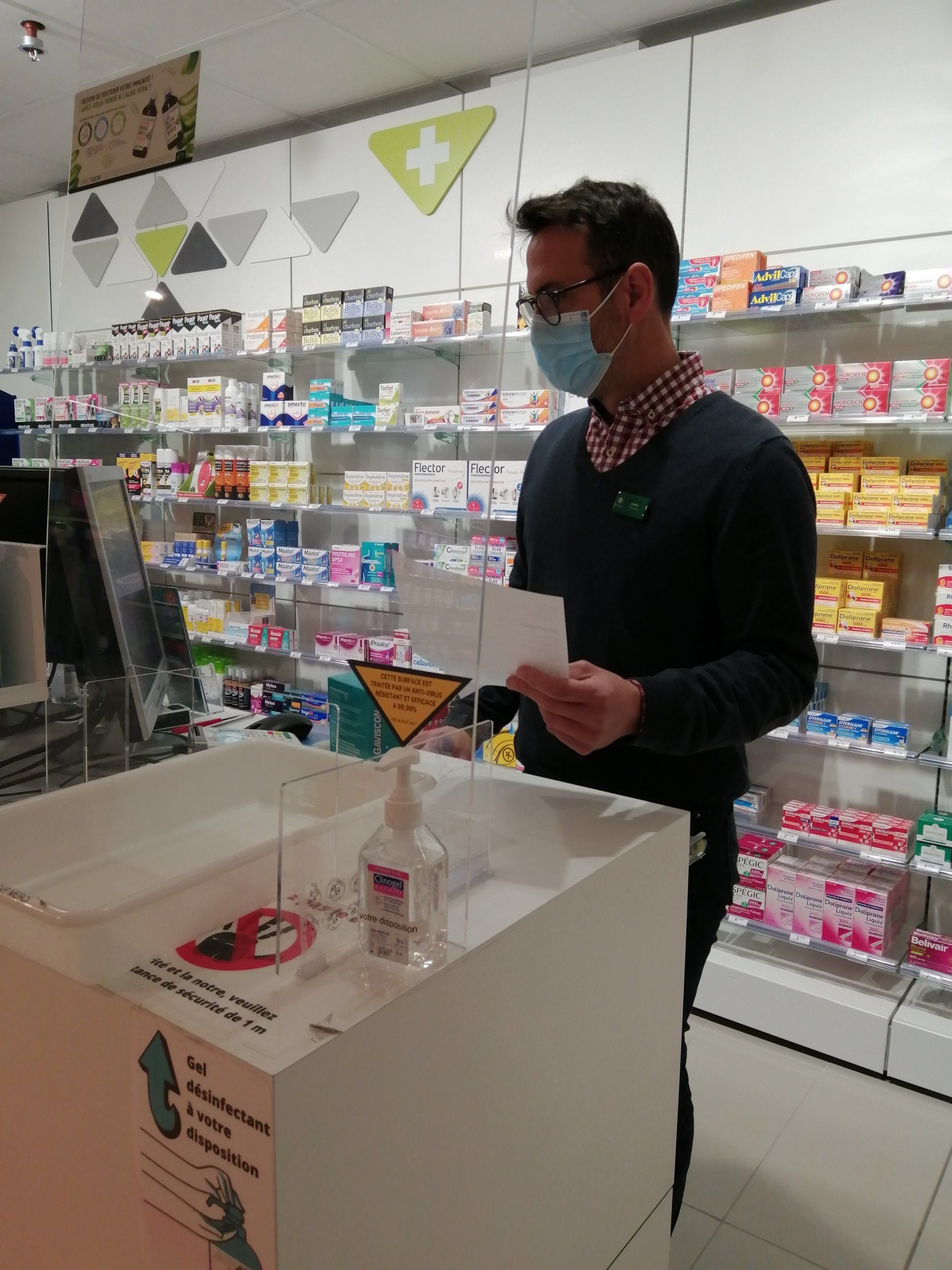 Le comptoir de la pharmacie