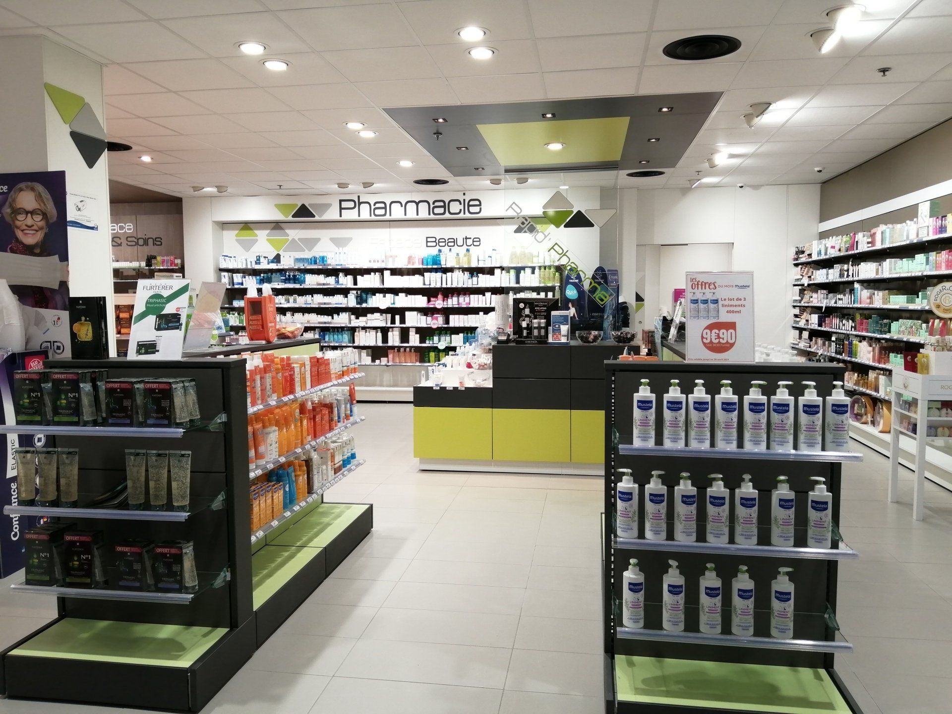 Entrée de la pharmacie