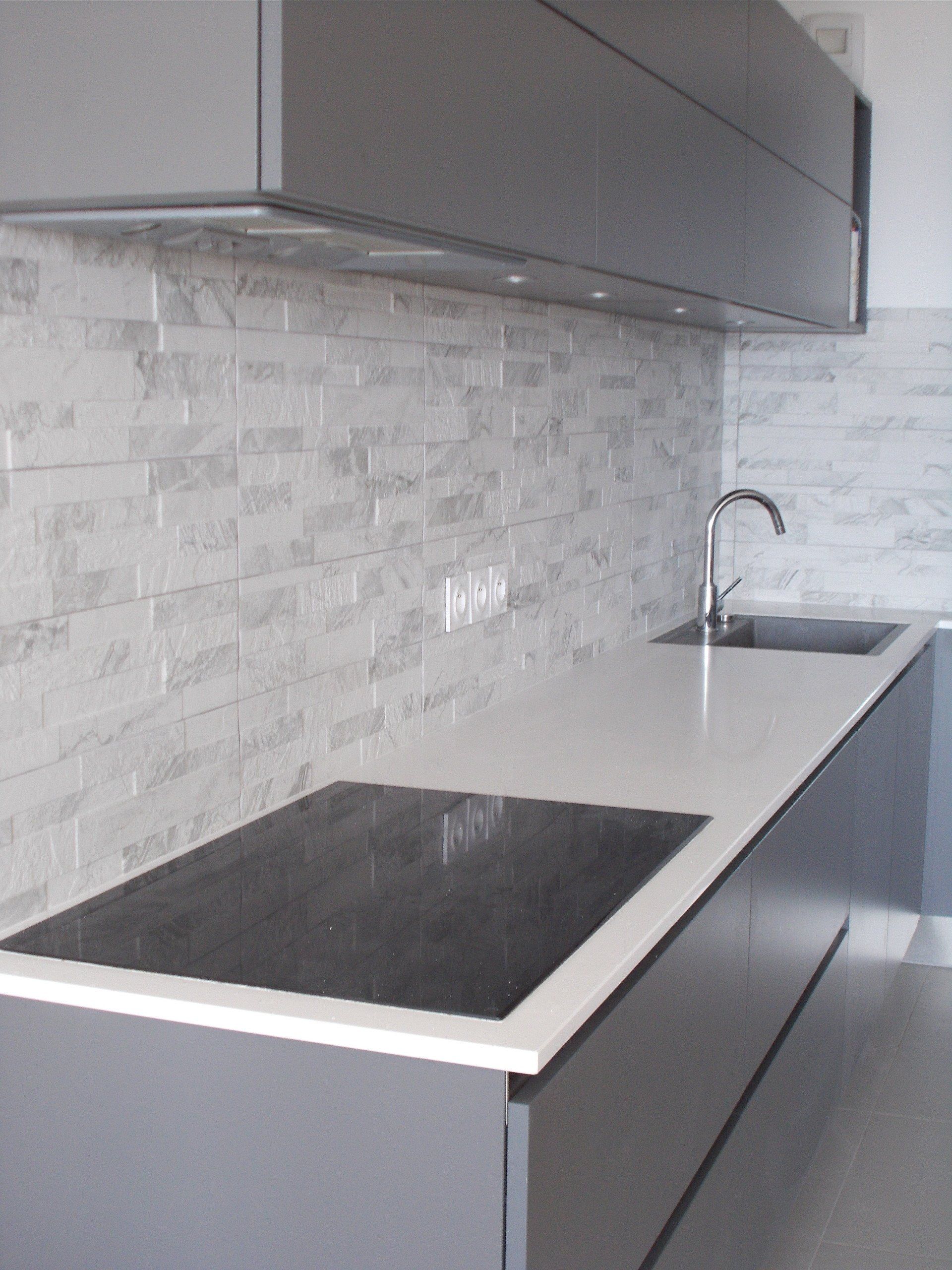 Imitation pierre de parement