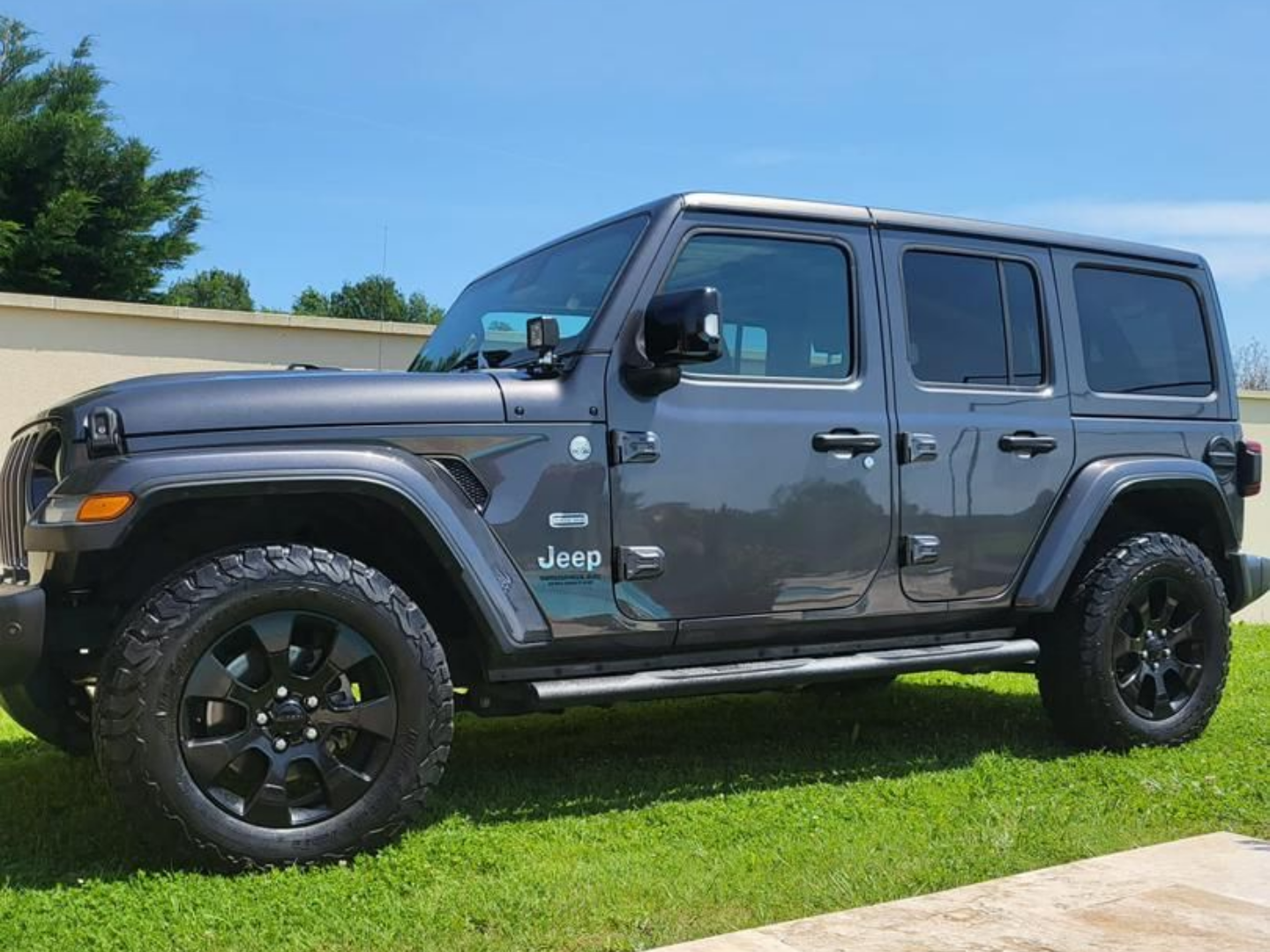 Une Jepp Wrangler Overland propre