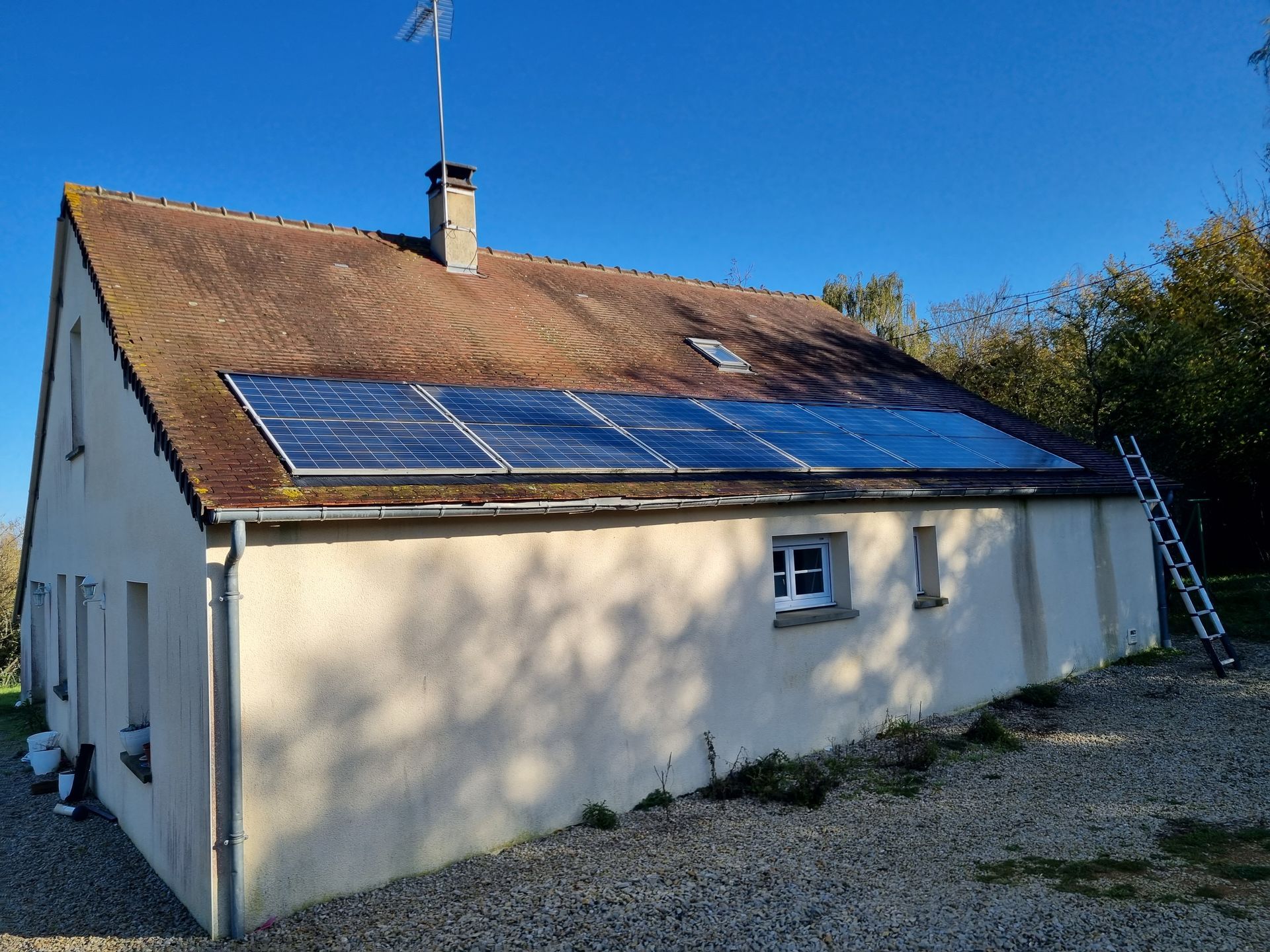 Pose de panneaux photovoltaïques