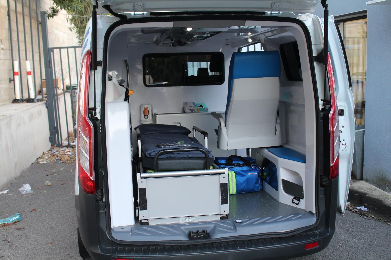 Intérieur Ambulance - Ambulances et Taxis Jerrise dans le Gard (30)