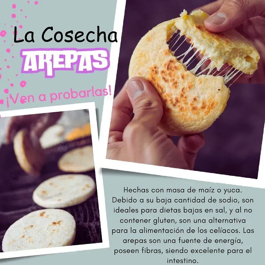 Un anuncio de arepas de la cosecha muestra a una persona sosteniendo un trozo de comida.