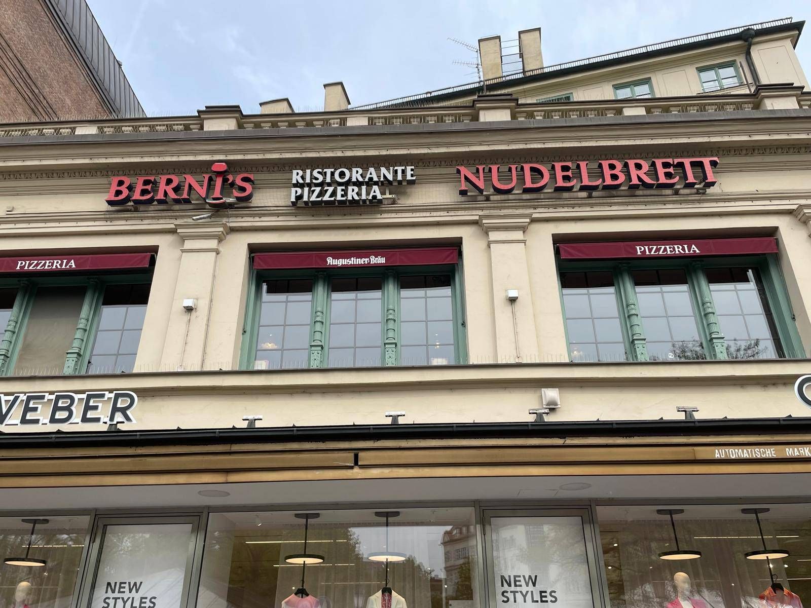 Außengebäude vom Ristorante Berni's Nudelbrett