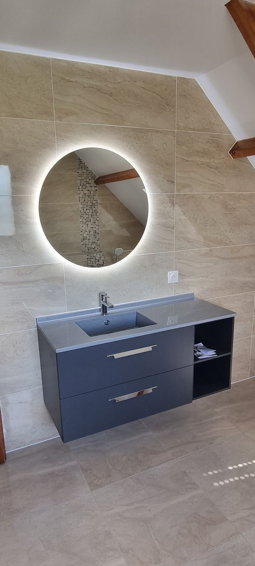 Meuble vasque et miroir