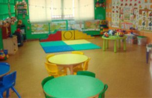 Los Olivos salón de juegos