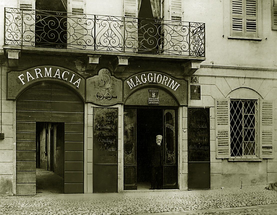 Farmacia Maggiorini succ. - Farmacia 1885
