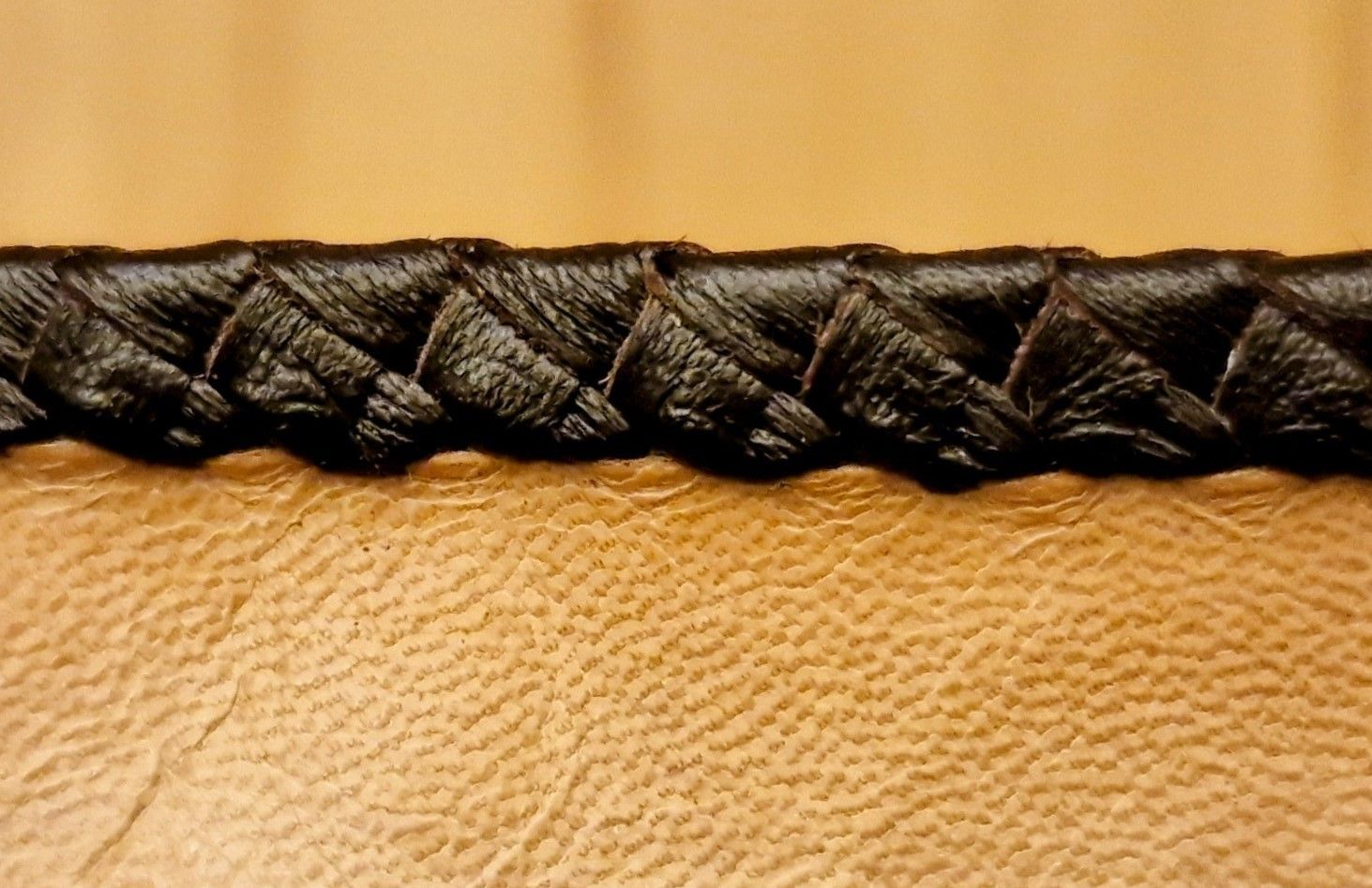 detail shot of hand cut kangaroo leather mexican round braid