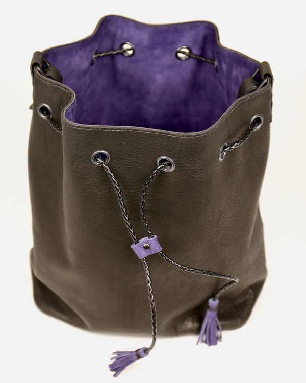 side view of black bucket bag