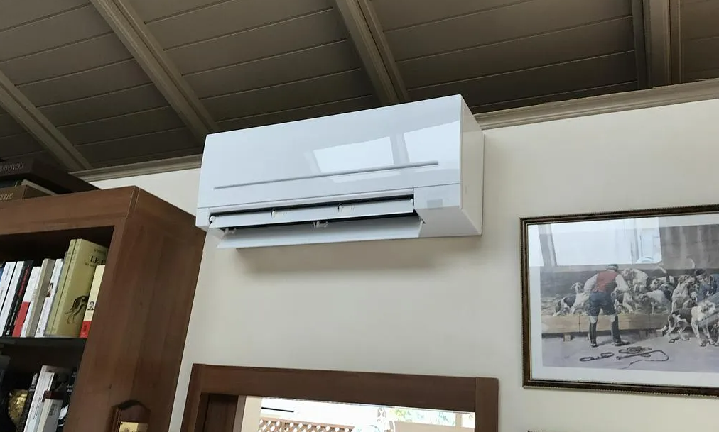 Photo d'une clim réversible en intérieur