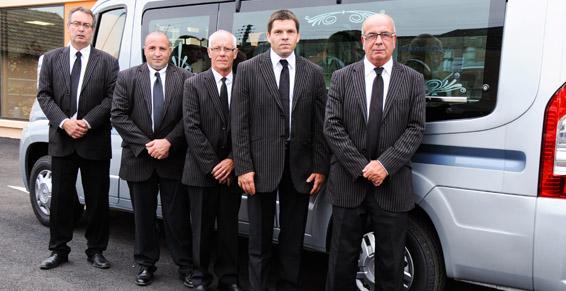 Équipe des pompes funèbres Sarasin