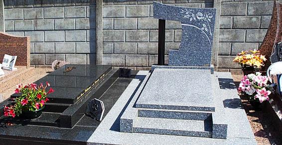 Installation de monuments funéraires