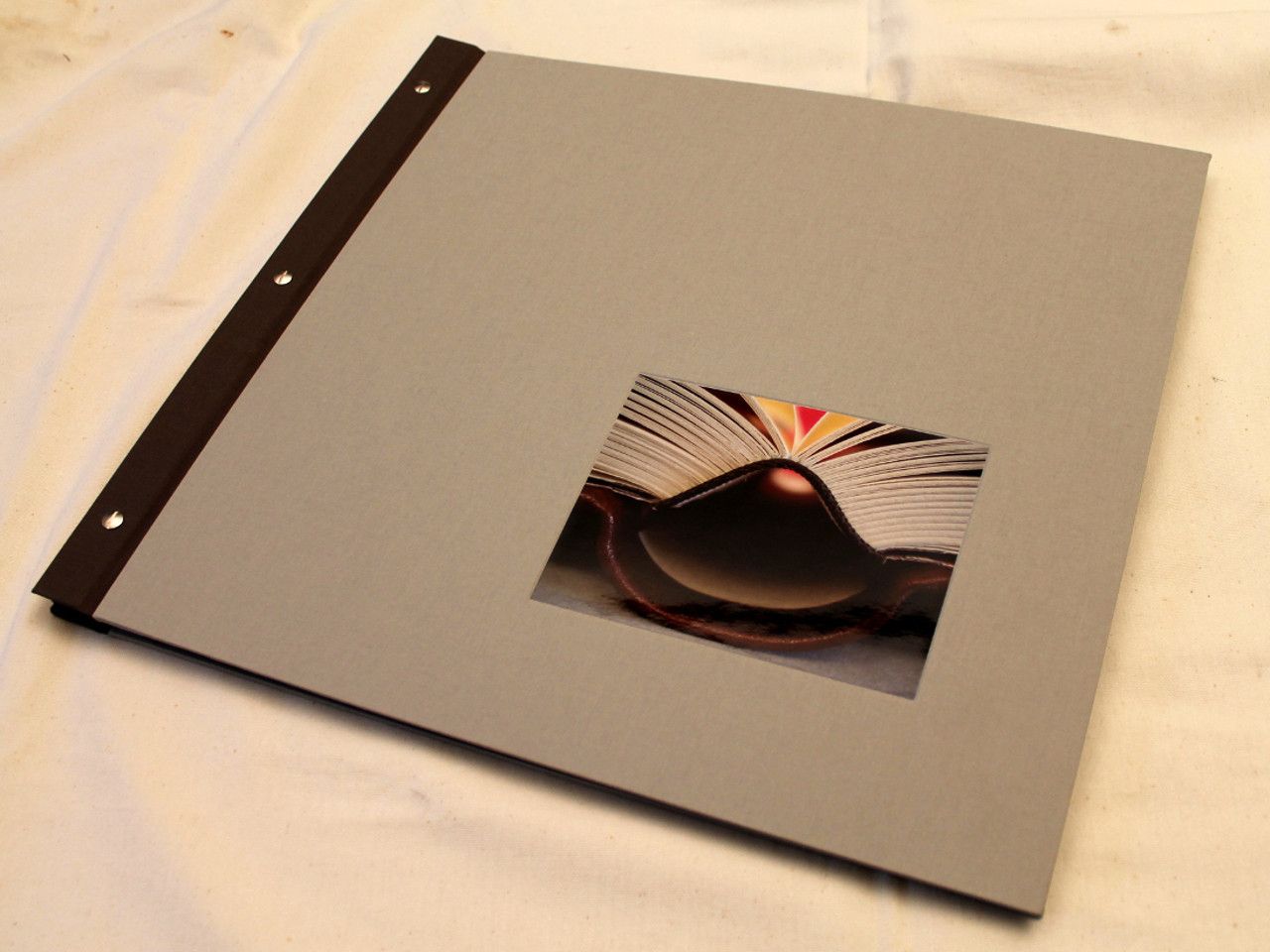 Geschraubte Bücher_1 - Buchbinderei Bettina Zeitz- St. Gallen