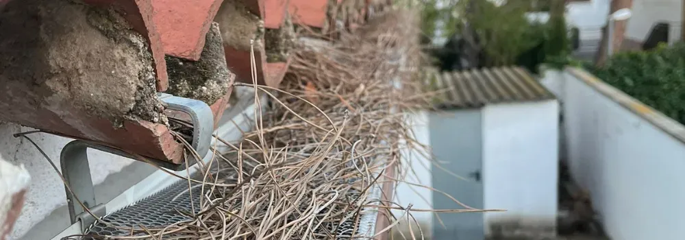 Cubre canal de Aluminio en uso