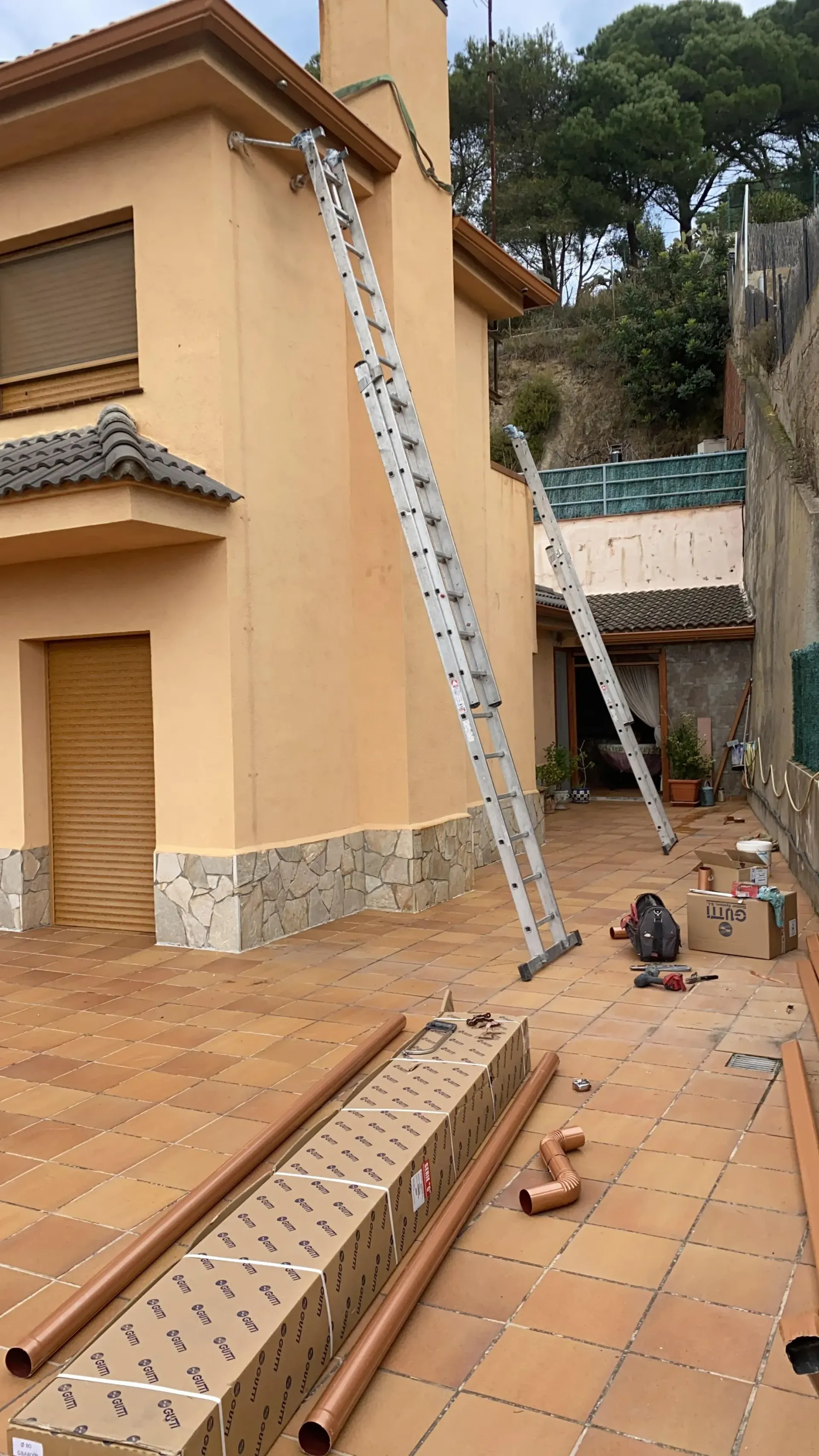 Instalando Canalon de Aluminio sin juntas