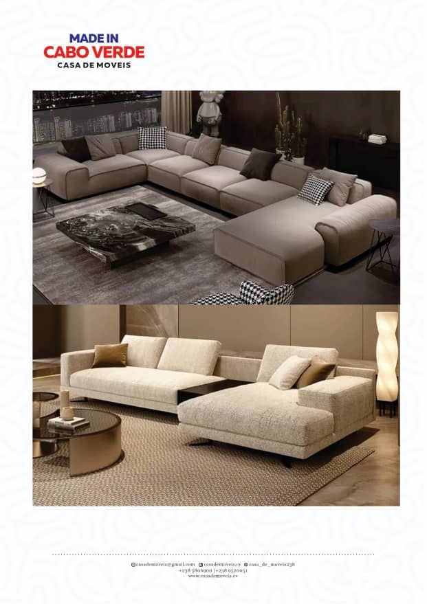 Um anúncio que apresenta dois sofás modulares modernos na cor bege em ambientes de sala de estar elegantes e contemporâneos.